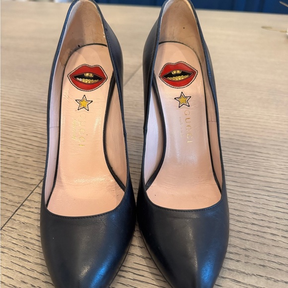 Black Leather Heels with Graphic Insole - Picture 1 of 10